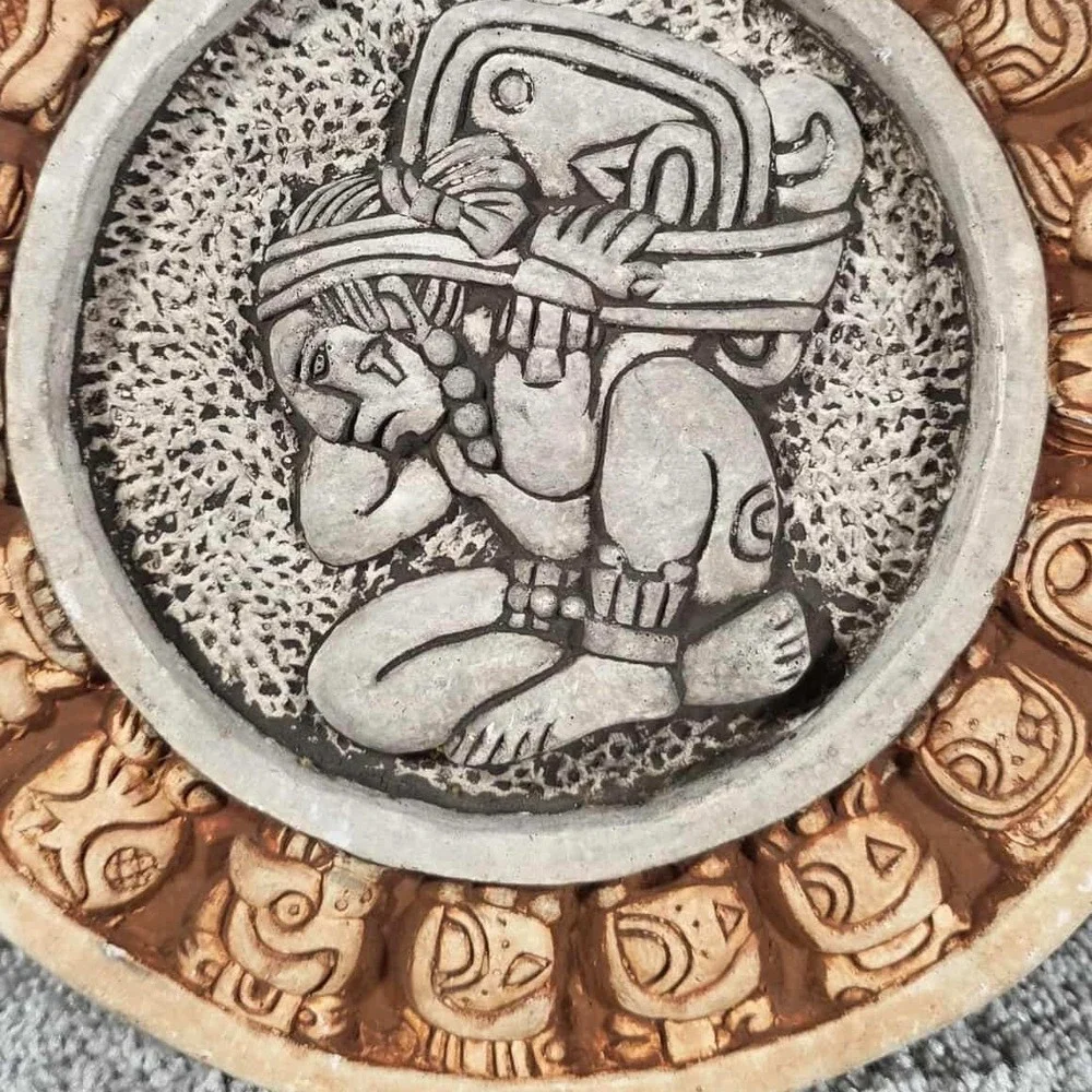 Aztec Mayan Calendar Wall Plaque Brown Terracotta Stone Garden Decor‎